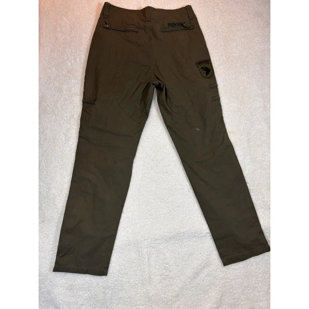 FREE KNIGHT Cargo Pants Mens Sz 32 Green Military Airborne Patch U.S Army Grunge